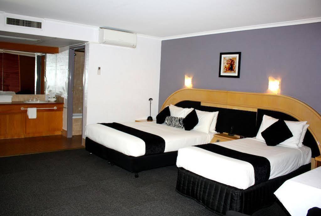Capital Airport Motel Queanbeyan Exterior photo